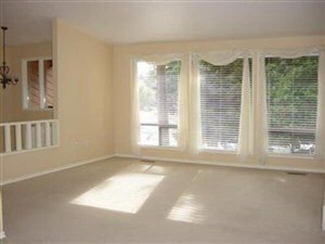 Photo - Pre-lease July - 4Bd/2Ba