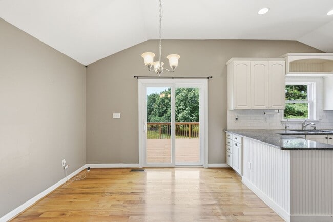 Photo - Experience a private retreat just beyond the city limits of Winchester where scenic beauty and re...