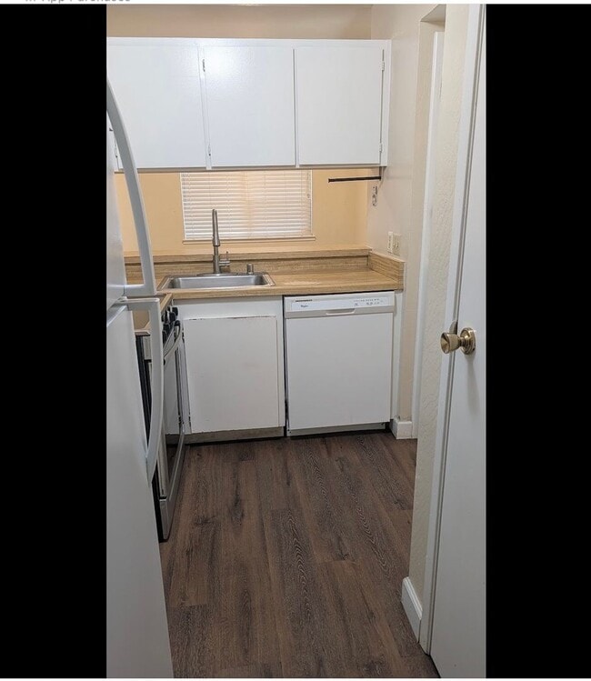 Photo - 2398 Walters Way Unit 2