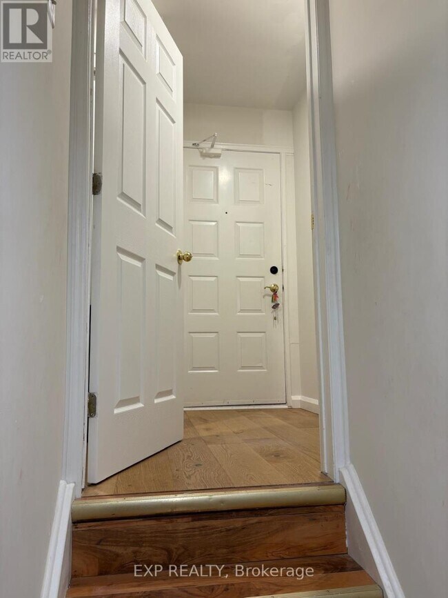 Photo - 1483 Princeton Crescent