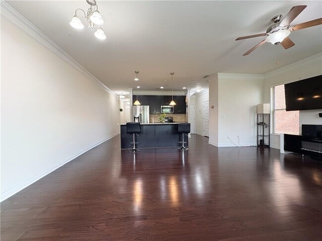 Photo - 10643 Naramore Ln