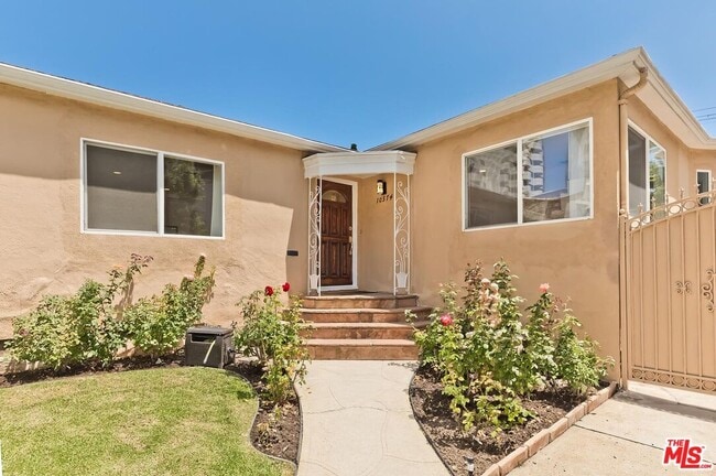 Photo - 10574 Ashton Ave