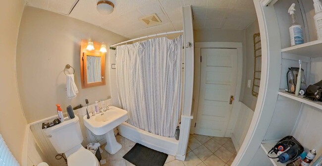 Photo - Large House with 2 Kitchens & 2 Living Rooms + Off-Street Parking! Available August 1st!