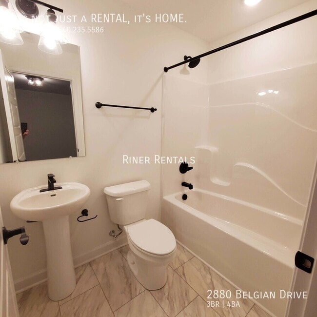 Photo - 2880 Belgian Dr