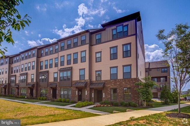 Building Photo - 1743 Dunnington Pl Rental