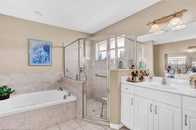 Photo - 7120 Coral Ridge Rd