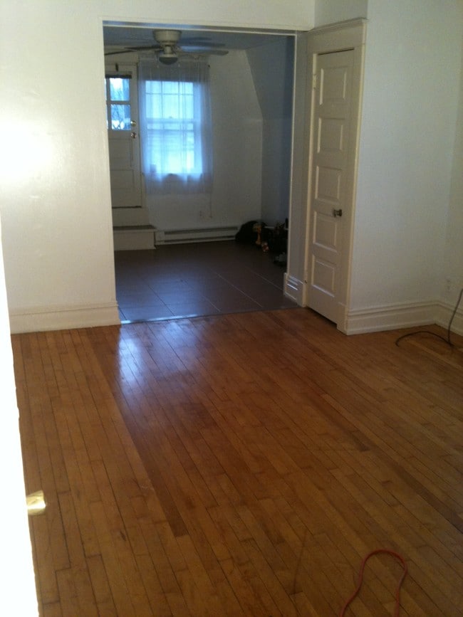 Photo - 2400 N 2nd St