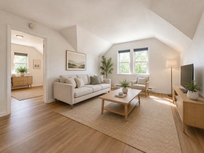 Photo - 1509 S 52nd St Unit Upper