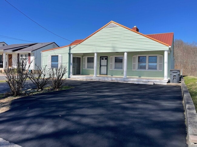 Photo - 435 Roan St Unit 435