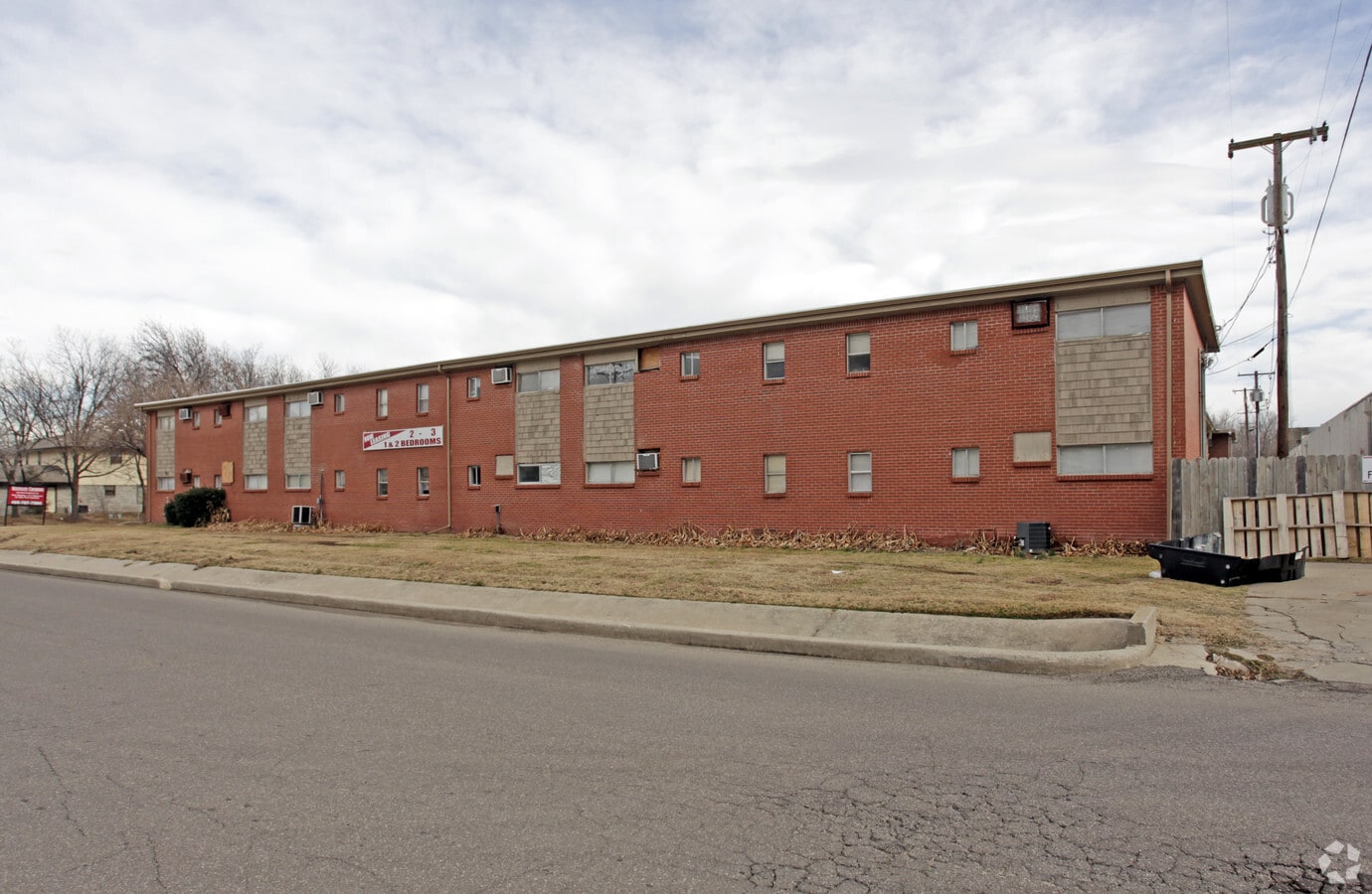 Westgate Crossing Apartments - Westgate Crossing Apartments