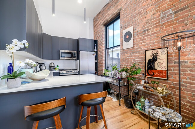 Photo - 10 Commerce St Unit 3F