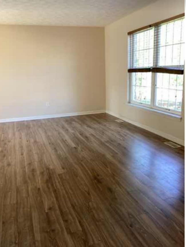 Photo - A MUST SEE HOME IN WOODGATE!