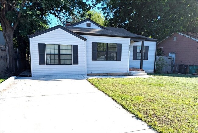 Photo - 3133 NW 32nd St House