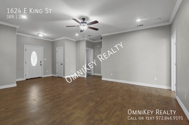 Photo - 1624 E King St