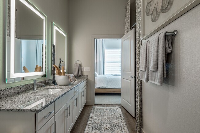 Photo - Collin Square