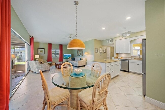 Photo - 5869 Tidewood Ave