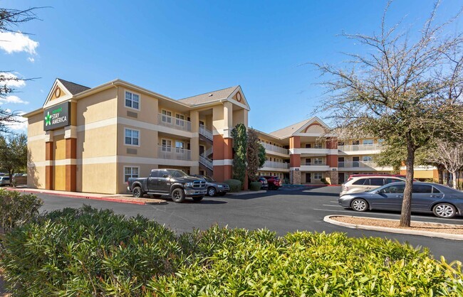 Building Photo - Furnished Studio - Tucson Rental