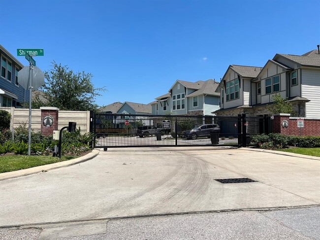 Photo - 4743 Glen Isle Dr