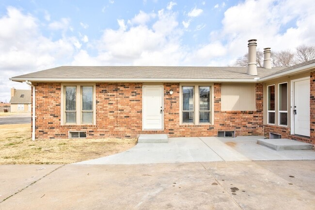 Photo - Four Bed, Two Bath!
