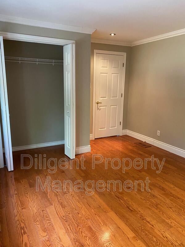 Photo - 1219 Cartier Blvd