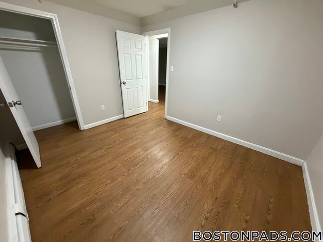 Photo - 18 Belmont St Unit 4