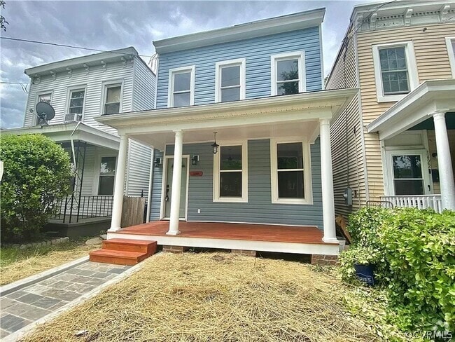 Building Photo - Beautiful Newly Renovated Home Available D...