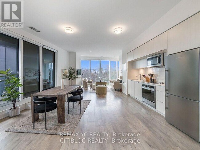 Photo - 585 Bloor St E Unité 317