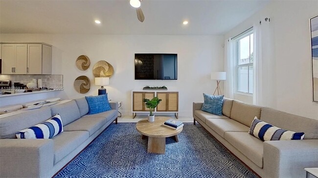 Photo - 163 SW 171st Ave