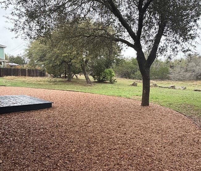 Photo - 414 Summit Ridge Dr N