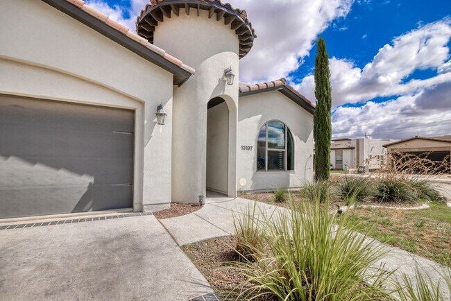 Photo - Beautiful East side House in Ventanas Subdivision