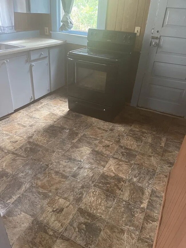 Photo - 217 S Woodrow St