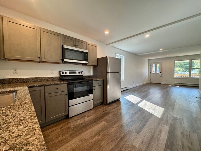 Photo - 116-118 Seavey Street Unidad 116