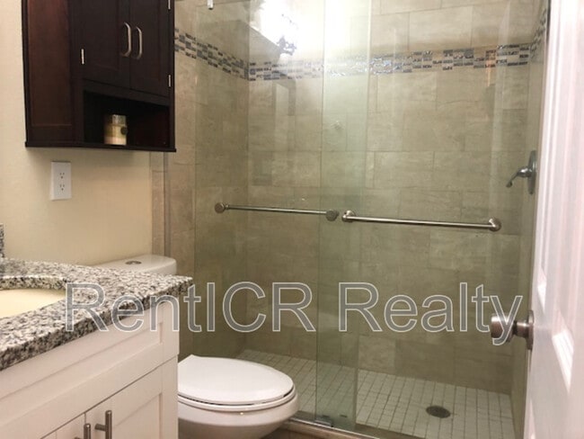 Photo - 3072 Meadow View Ave