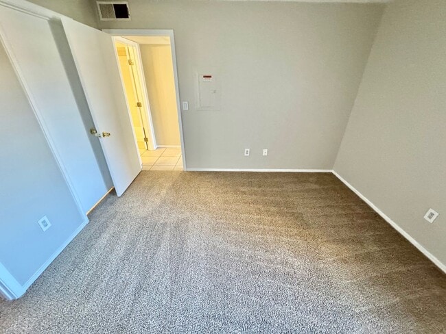 Photo - BRIGHT SILVERADO RANCH CONDO WITH BALCONY