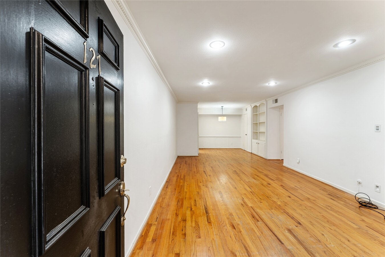 Photo - 359 N Post Oak Ln Unit 127