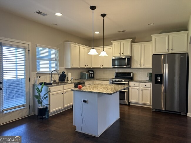 Photo - 1618 Stillriver Run Dr