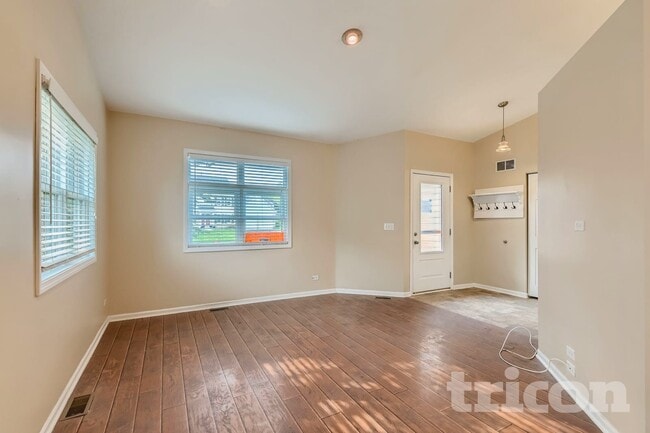 Photo - 24 Daybreak Ridge Trail