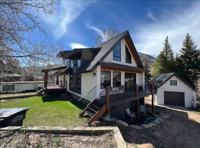 Building Photo - 1775 W Gore Creek Dr Unit 2 Rental