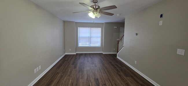 Photo - 150 Howard Woody Dr