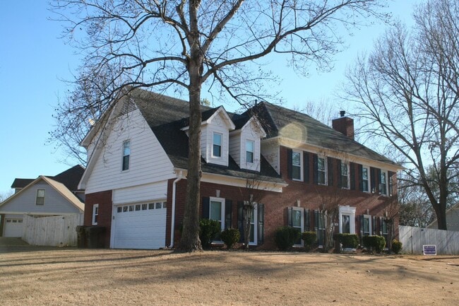 Photo - 200 E Nolley Dr