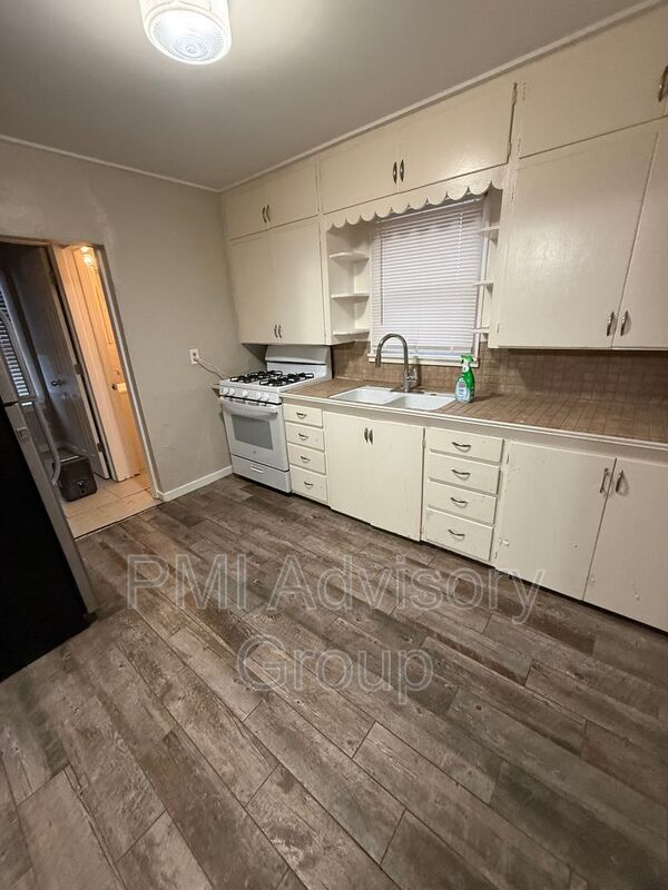 Photo - 308 Chestnut St