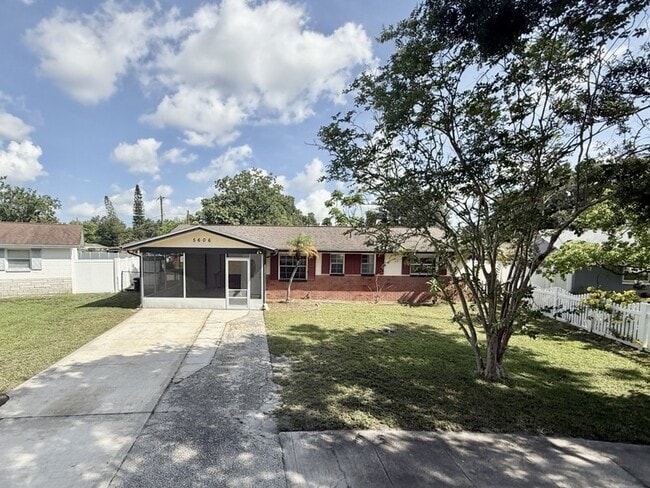 Building Photo - 5606-5689 89th Ave Rental