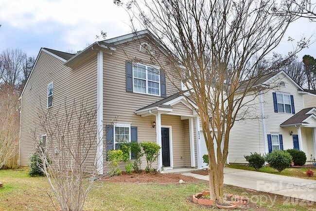 Photo - 8946 Chalkstone Rd