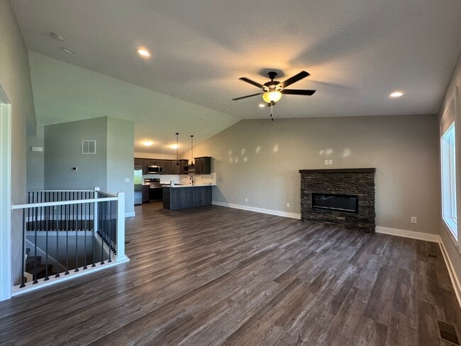 Photo - 103 N Oak Park Ave