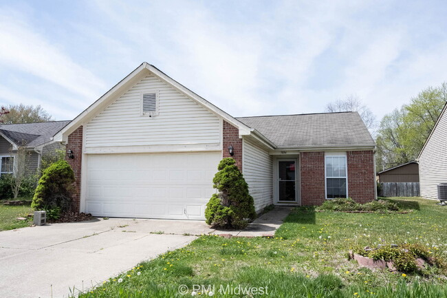 Building Photo - "Charming 3-Bed, 2-Bath Home in Indianapolis – Cozy 1196 Sq Ft Haven Awaits!"