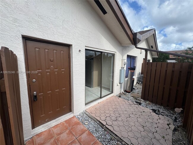 Photo - 1752 NW 72nd Ave