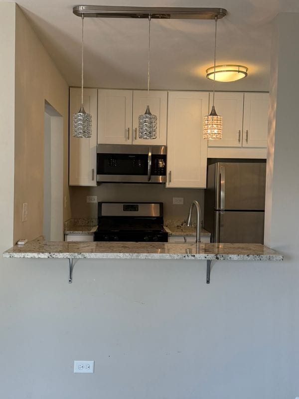 Photo - 29W649 Winchester Cir Unit 4