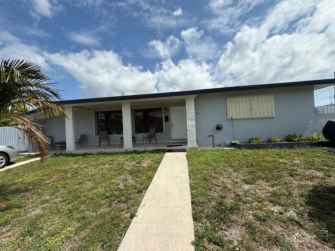 Photo - 11741 SW 177th Ter (Miami, FL)