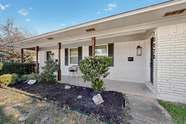 Photo - 10018 Olmos Dr