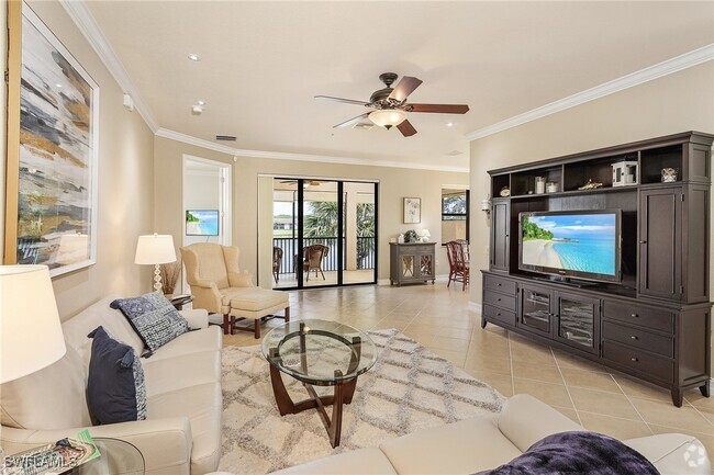Building Photo - 10462 Smoke House Bay Dr Unit 202